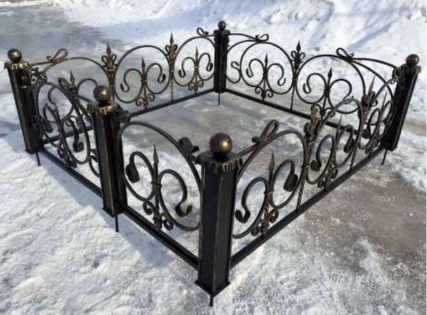 Памятники